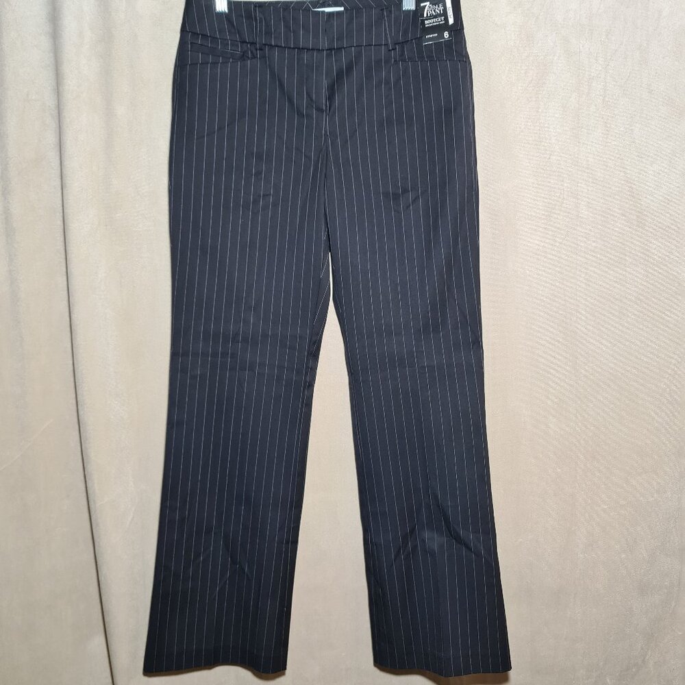 NWT Women's Pants Color black Size 30x30 7th avenue